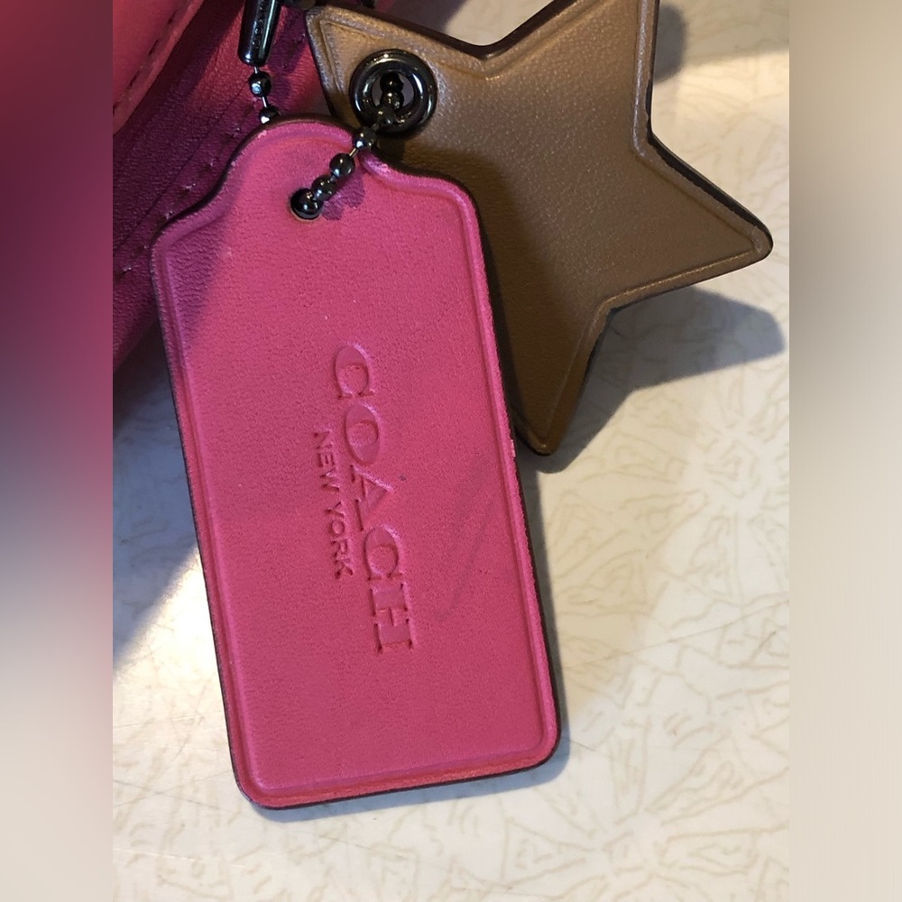 New Coach 1941 Dinky Pink Leather Crossbody Purse Limited Edition - Picture 6 of 16